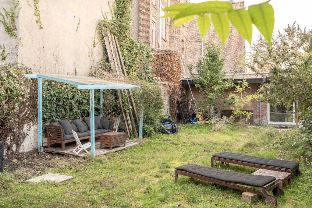 Mari'S: Multifunctional Shelter With Big Garden Gante Exterior foto